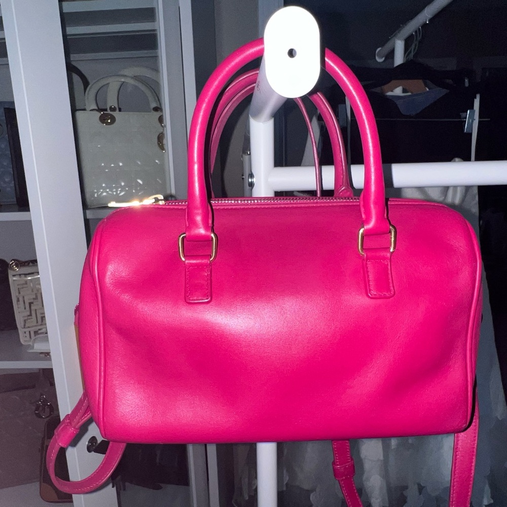 Saint Laurent Fuchsia bandoliere Bag w/removable crossbody strap - Picture 2 of 13